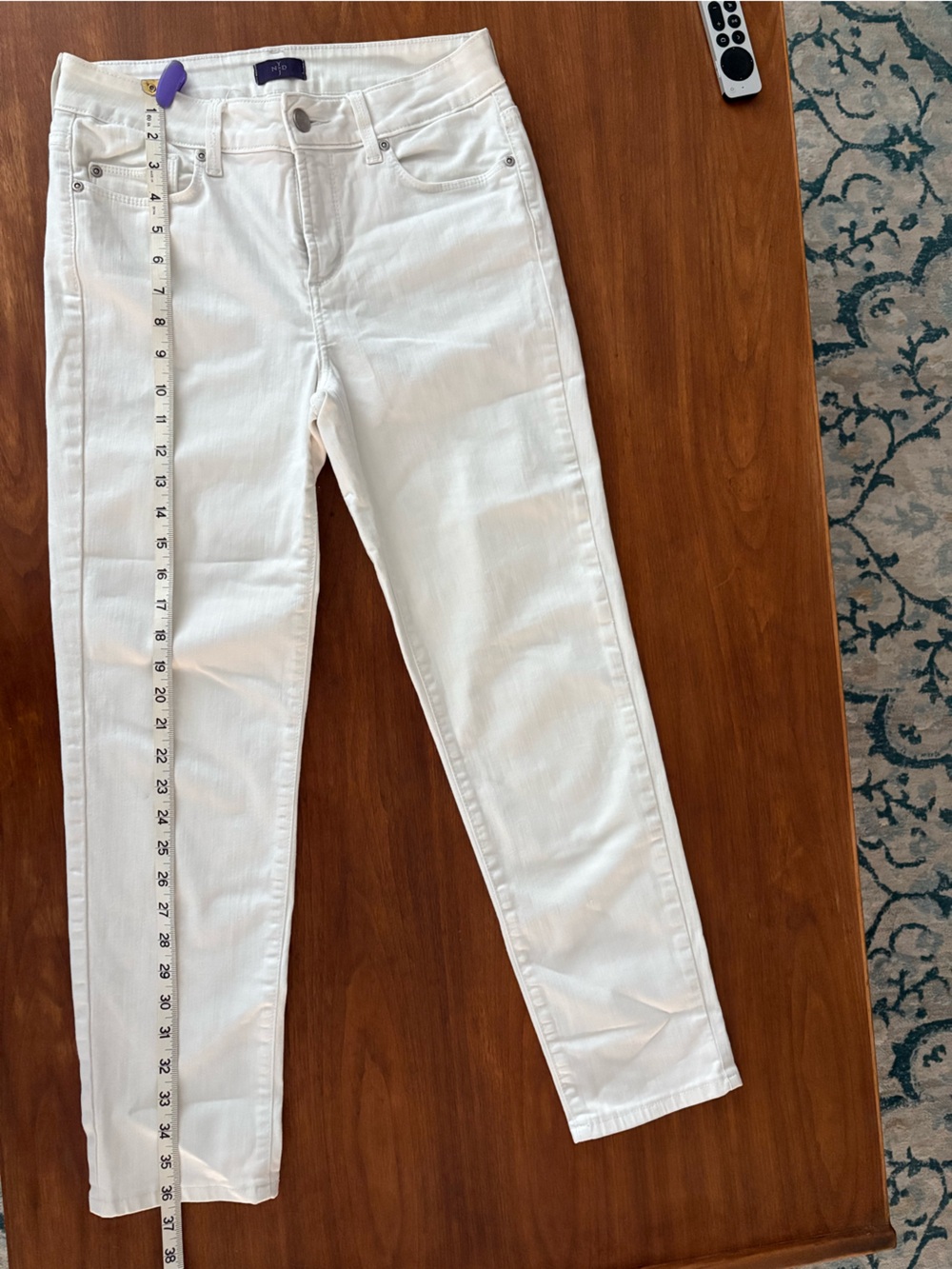 NY Women's Petite White Jeans - Classic Pocket Straight Fit